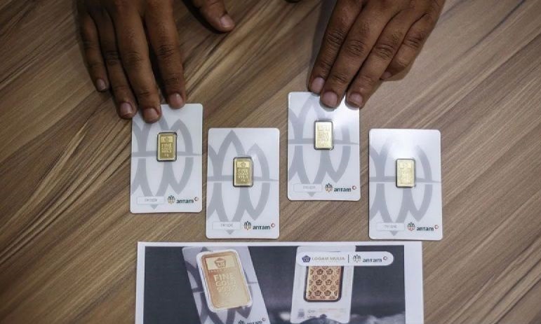 Harga emas Antam pada Sabtu stabil di angka Rp1,965 juta per gram Harga emas Antam pada Sabtu stabil di angka Rp1,965 juta per gram