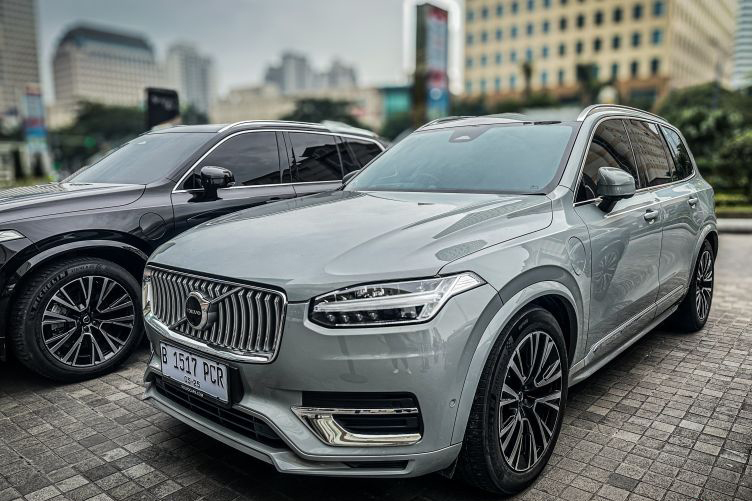Volvo luncurkan generasi terbaru dari SUV PHEV andalannya XC90 Volvo luncurkan generasi terbaru dari SUV PHEV andalannya XC90