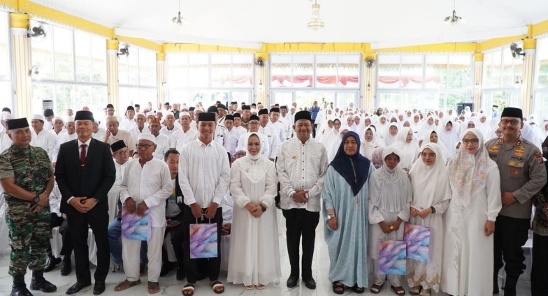 460 JCH asal Langkat, termuda usia 18 tahun tertua 86 tahun 460 JCH asal Langkat, termuda usia 18 tahun tertua 86 tahun