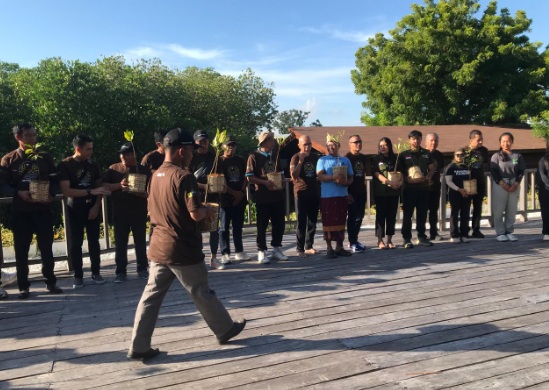 Manfaat pelestarian mangrove, cegah abrasi air laut Manfaat pelestarian mangrove, cegah abrasi air laut