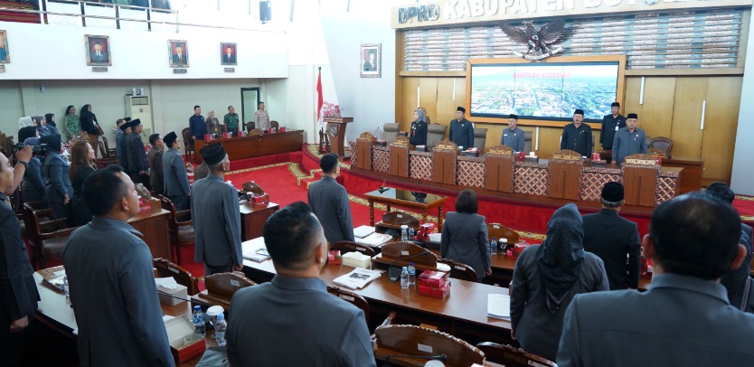 Rapat Paripurna DPRD Boyolali,setujui tiga ranperda jadi perda Rapat Paripurna DPRD Boyolali,setujui tiga ranperda jadi perda