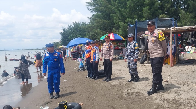 Libur Lebaran, Polres Brebes tingkatkan pengamanan obyek wisata Libur Lebaran, Polres Brebes tingkatkan pengamanan obyek wisata