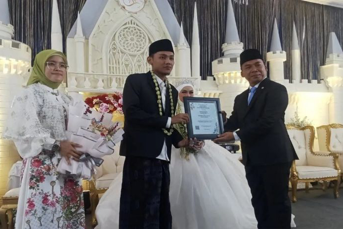 Mendukbangga: Elsimil bantu calon pengantin persiapkan pernikahan Mendukbangga: Elsimil bantu calon pengantin persiapkan pernikahan
