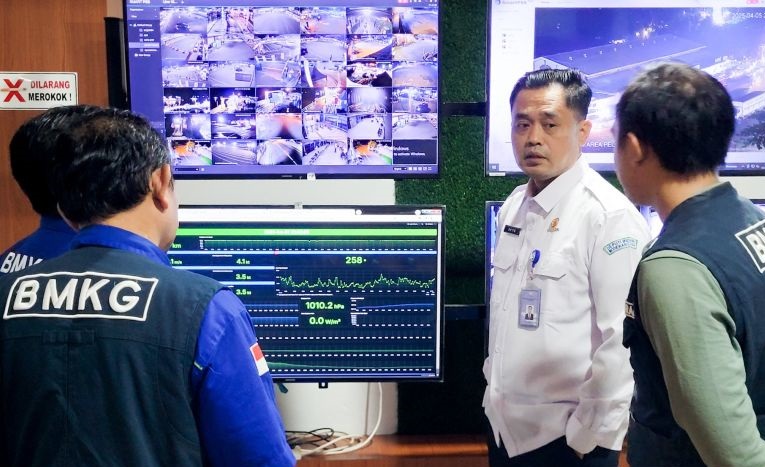 BMKG prakirakan cuaca di kota-kota besar diguyur hujan BMKG prakirakan cuaca di kota-kota besar diguyur hujan