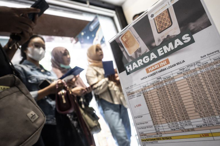 Emas Antam pada Rabu melonjak Rp20.000 menjadi Rp1,916 juta per gram Emas Antam pada Rabu melonjak Rp20.000 menjadi Rp1,916 juta per gram