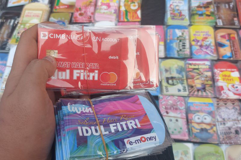 Mengapa ucapan Minal aidzin wal faizin jadi lazim di Indonesia?