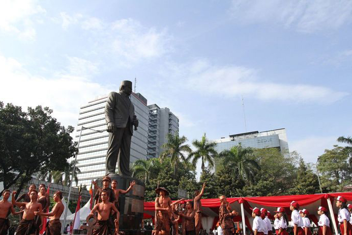 Pramono: Patung MH Thamrin terlalu kecil Pramono: Patung MH Thamrin terlalu kecil