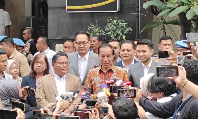 Jokowi laporkan tudingan ijazah palsu ke Polda Metro Jaya Jokowi laporkan tudingan ijazah palsu ke Polda Metro Jaya
