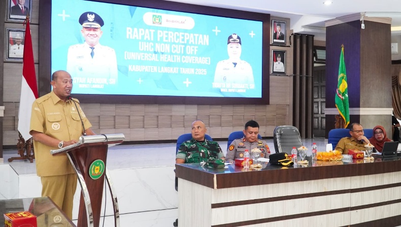 Pemkab Langkat pacu percepatan UHC non cut off, melalui keanggotaan JKN Pemkab Langkat pacu percepatan UHC non cut off, melalui keanggotaan JKN