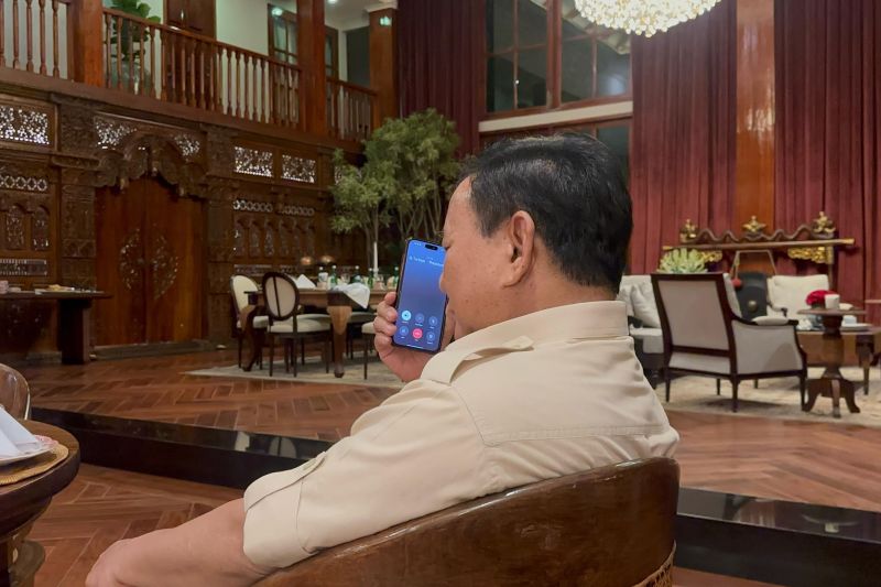 Presiden harap Idul Fitri kuatkan kerja sama dengan negara sahabat Presiden harap Idul Fitri kuatkan kerja sama dengan negara sahabat