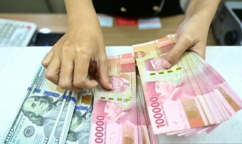 Rupiah pada Rabu pagi menguat jadi Rp16.819 per dolar AS Rupiah pada Rabu pagi menguat jadi Rp16.819 per dolar AS