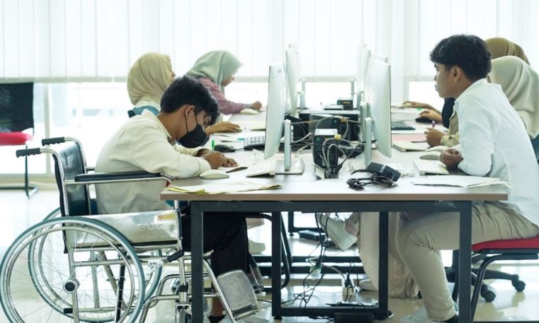 Enam penyandang disabilitas berjuang masuk ULM lewat SNBT Enam penyandang disabilitas berjuang masuk ULM lewat SNBT