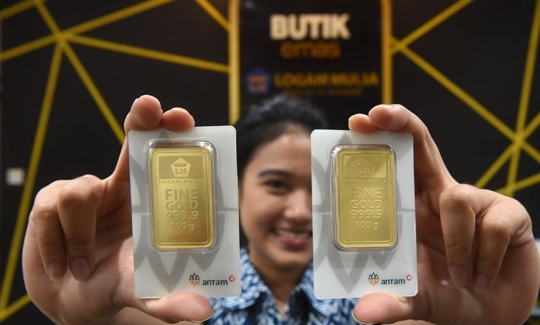 Harga emas Antam 4 April kembali turun ke Rp1,819 juta per gram