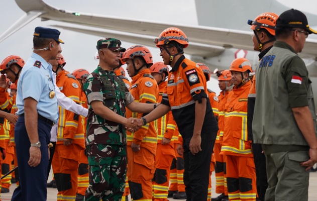 Jadi bagian Tim USAR, BAZNAS kembali berangkatkan tim kemanusiaan ke Myanmar Jadi bagian Tim USAR, BAZNAS kembali berangkatkan tim kemanusiaan ke Myanmar
