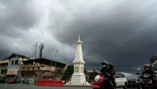 DIY perpanjang Status Siaga Darurat Hidrometeorologi hingga 8 Mei 2025 DIY perpanjang Status Siaga Darurat Hidrometeorologi hingga 8 Mei 2025
