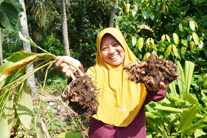 Pengusaha jamu tradisional, Siti Rofiah berhasil kembangkan usaha jamu warisan keluarga