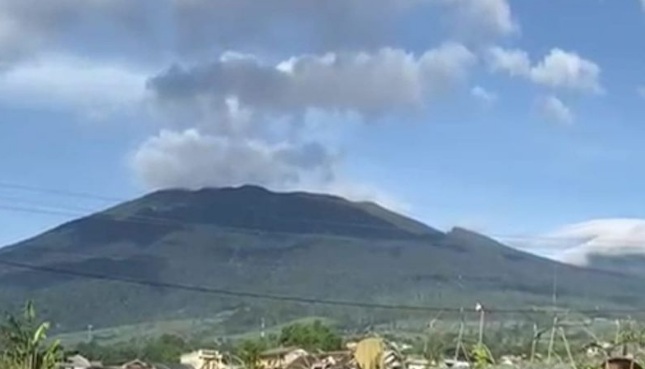 BPBD Cianjur tingkatkan pengawasan dan pemantauan Gunung Gede BPBD Cianjur tingkatkan pengawasan dan pemantauan Gunung Gede