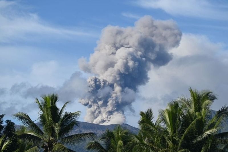 PGA Dukono catat sebanyak 252 kali terjadi letusan PGA Dukono catat sebanyak 252 kali terjadi letusan