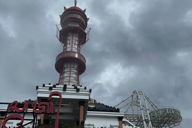 Koster targetkan Turyapada Tower jadi objek wisata kelas dunia Koster targetkan Turyapada Tower jadi objek wisata kelas dunia