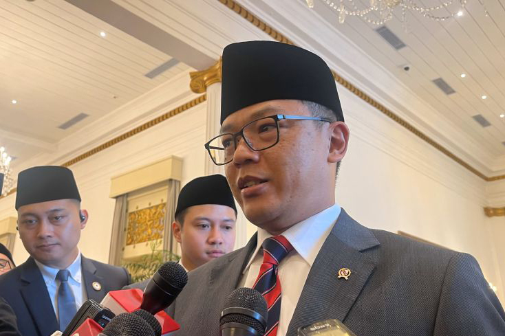 Menlu: Jokowi dipertimbangkan jadi utsus ke pemakaman Paus Fransiskus Menlu: Jokowi dipertimbangkan jadi utsus ke pemakaman Paus Fransiskus