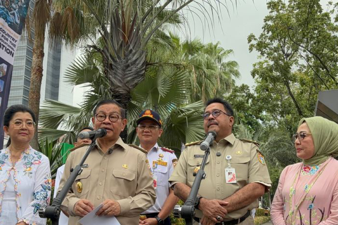 DKI gratiskan transportasi publik untuk penumpang wanita DKI gratiskan transportasi publik untuk penumpang wanita