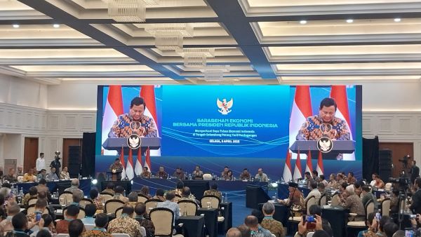 Prabowo : Penerbitan peraturan teknis harus seizin Presiden Prabowo : Penerbitan peraturan teknis harus seizin Presiden
