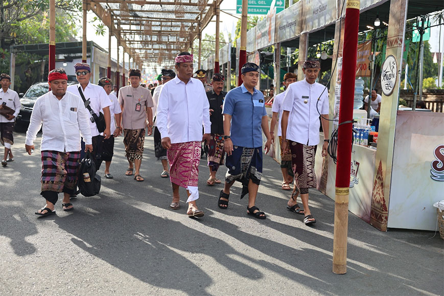 Ketua DPRD Klungkung ajak kobarkan semangat pengabdian di Hari Puputan Klungkung ke-117