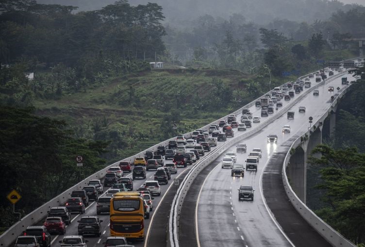 Tips berkendara nyaman di jalan beton