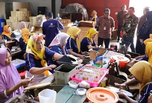 Bupati Kudus minta DBHCHT Kudus ditingkatkan jadi satu triliun Bupati Kudus minta DBHCHT Kudus ditingkatkan jadi satu triliun