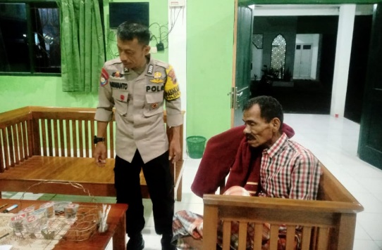 Warga asal Medan ditemukan lemas dan kehabisan bekal di Boyolali Warga asal Medan ditemukan lemas dan kehabisan bekal di Boyolali