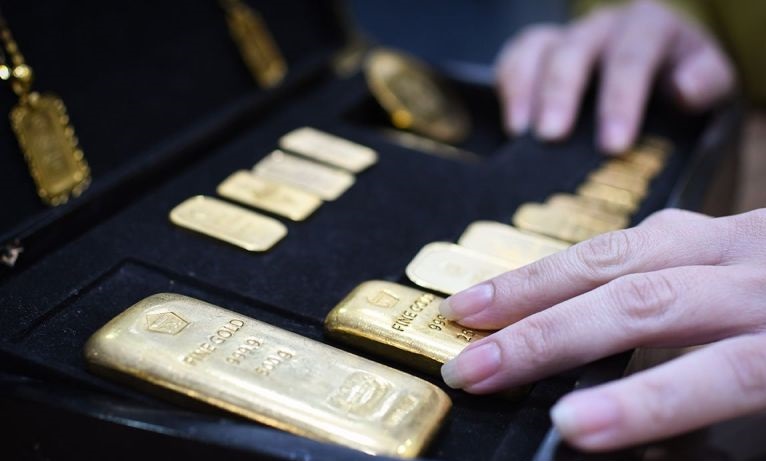 Harga emas Antam pada Minggu tetap Rp1,904 juta per gram