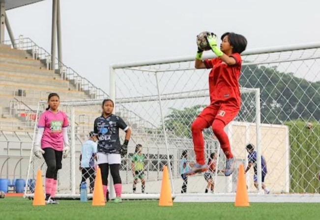 Jelang berlaga di JSSL Singapore, pesepakbola putri usia dini Indonesia jalani pelatihan di Kudus Jelang berlaga di JSSL Singapore, pesepakbola putri usia dini Indonesia jalani pelatihan di Kudus