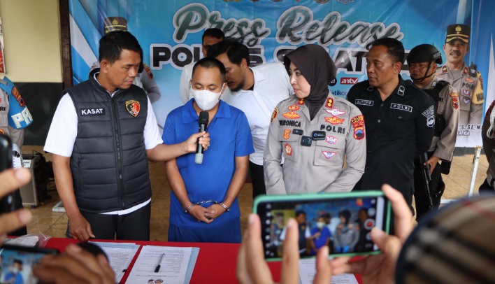 Diduga cabuli anak di bawah umur, warga Kota Jambi ditangkap petugas Diduga cabuli anak di bawah umur, warga Kota Jambi ditangkap petugas