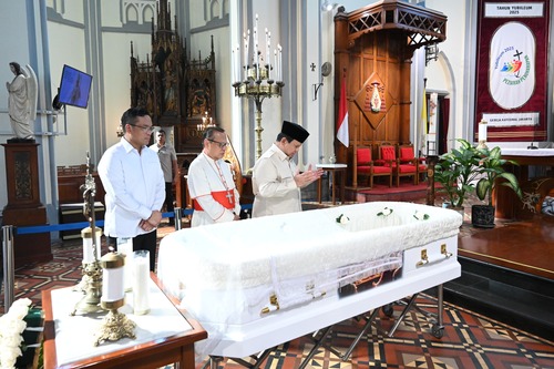 Prabowo kenang kebaikan mendiang Uskup Agung Kupang Petrus