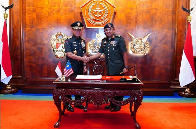 Perkuat diplomasi militer, Panglima TNI terima CC Panglima Tentera Malaysia Perkuat diplomasi militer, Panglima TNI terima CC Panglima Tentera Malaysia