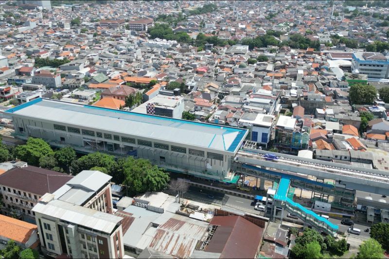 Progres LRT Jakarta Fase 1B capai 51 persen Progres LRT Jakarta Fase 1B capai 51 persen