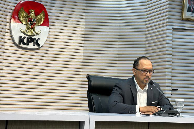 KPK periksa dua tersangka kasus korupsi jual beli gas