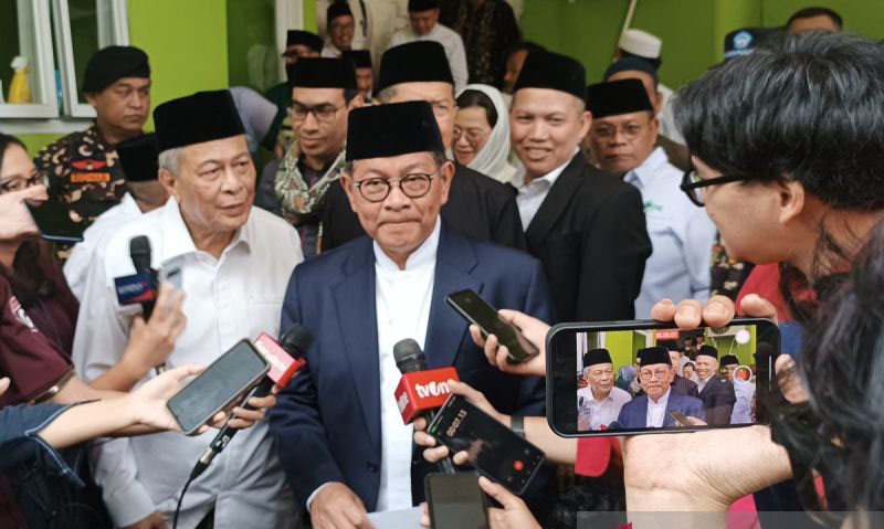 Gubernur DKI ungkap belasan ribu ijazah masih tertahan di sekolah
