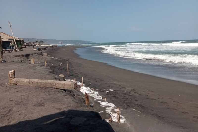 Bantul susun rencana induk pembangunan dermaga ikan di Pantai Depok Bantul susun rencana induk pembangunan dermaga ikan di Pantai Depok