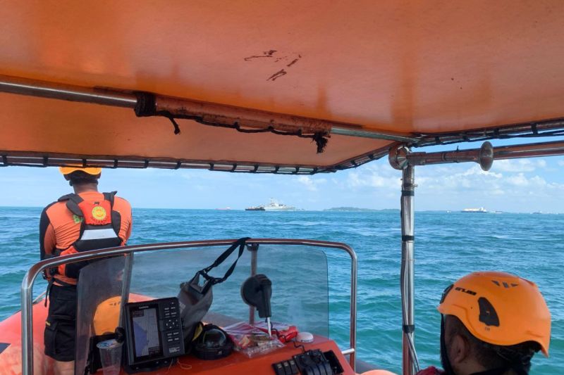 SAR cari pemancing jatuh dari speedboat di Belakangpadang Kepri