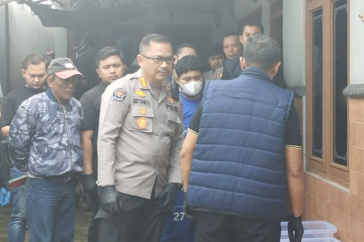 Polda Jateng geledah rumah predator seks di Jepara Polda Jateng geledah rumah predator seks di Jepara