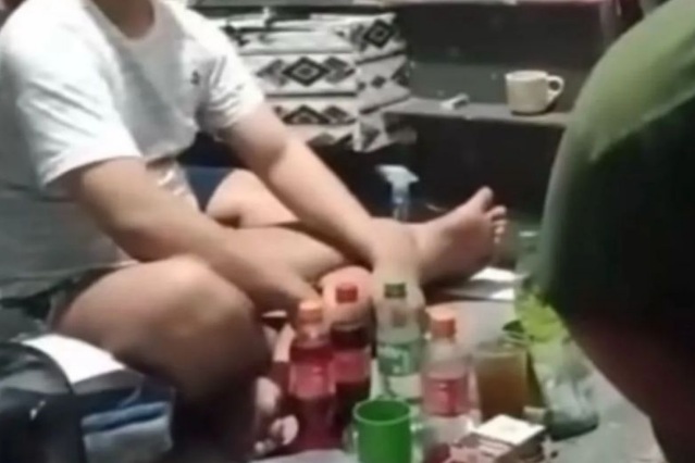 Rutan Pekanbaru pindahkan 14 petugas buntut video napi pesta narkoba Rutan Pekanbaru pindahkan 14 petugas buntut video napi pesta narkoba