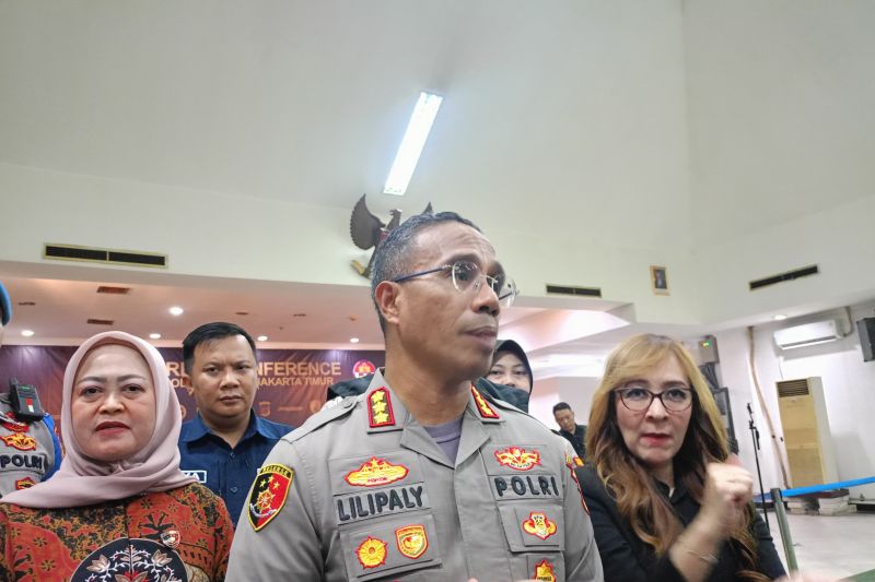 Polisi akan gelar pemeriksaan ahli pidana soal kematian mahasiswa UKI Polisi akan gelar pemeriksaan ahli pidana soal kematian mahasiswa UKI