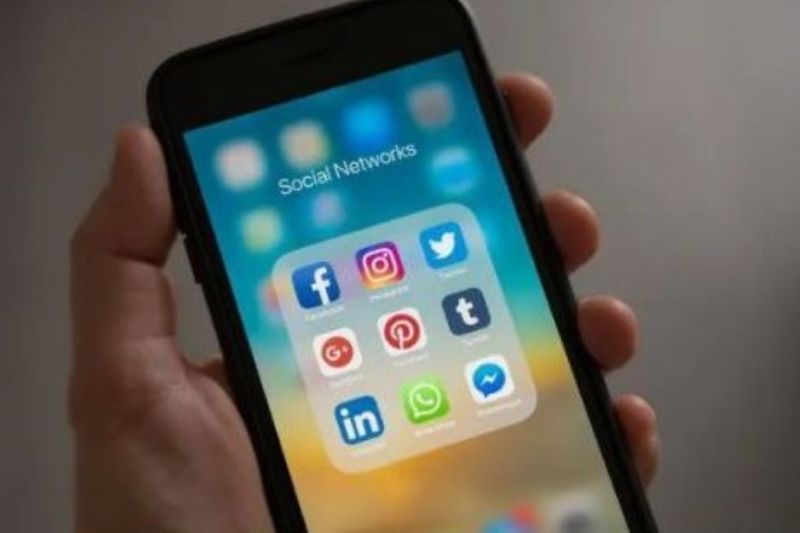 Medsos picu lonjakan trafik broadband Telkomsel Reg Sulawesi