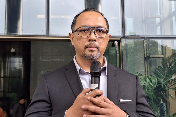KPK periksa tersangka kasus korupsi LPEI Dwi Wahyudi KPK periksa tersangka kasus korupsi LPEI Dwi Wahyudi