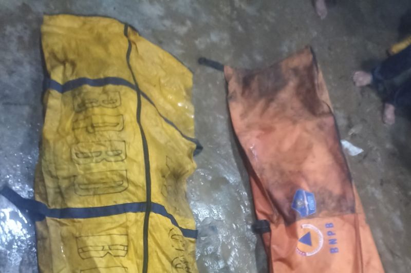 BPBD Lampung: Tiga orang meninggal dunia saat banjir di Panjang BPBD Lampung: Tiga orang meninggal dunia saat banjir di Panjang