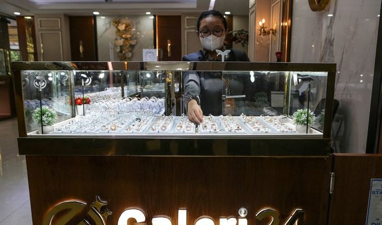 Harga emas Antam, UBS, dan Galeri24 di Pegadaian stabil pada Senin