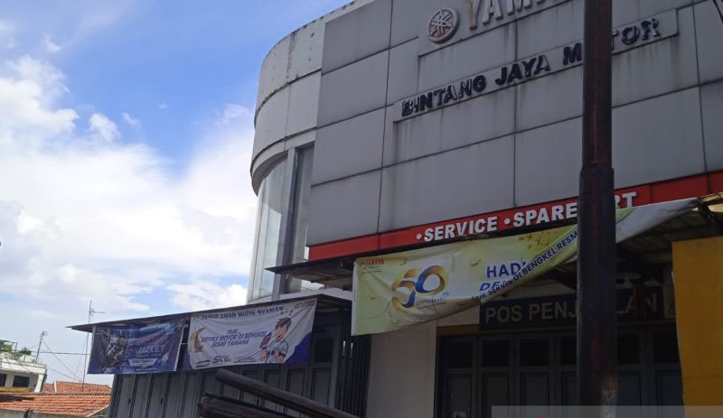 Polisi buru perampok yang sekap korban di dealer motor Bandung Polisi buru perampok yang sekap korban di dealer motor Bandung