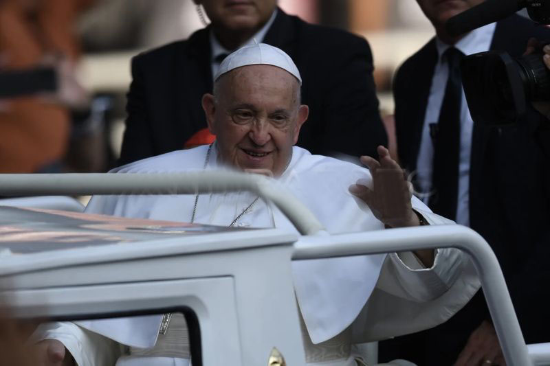 Majelis Hukama: Paus Fransiskus dedikasikan hidupnya untuk kemanusiaan Majelis Hukama: Paus Fransiskus dedikasikan hidupnya untuk kemanusiaan