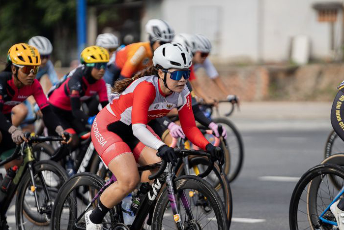 Pembalap Indonesia tuntaskan Hong Kong International Track Cup 2025